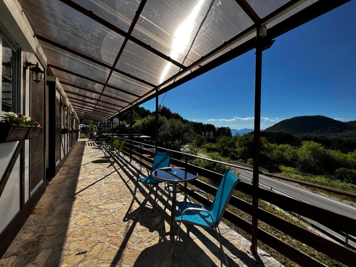 Villa Glamping Lovcen à Njegusi Extérieur photo